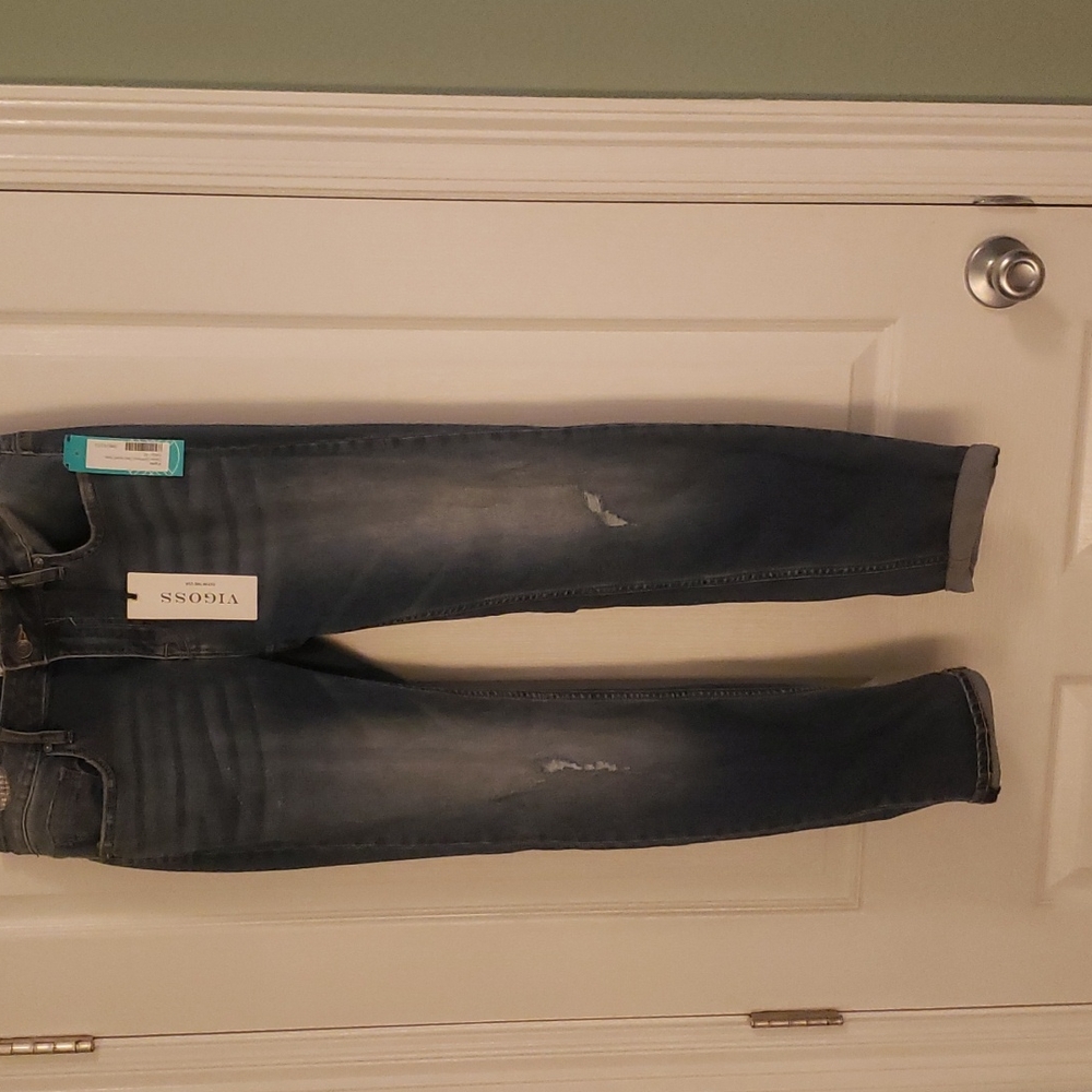 Elaine girlfriend distressed jeans